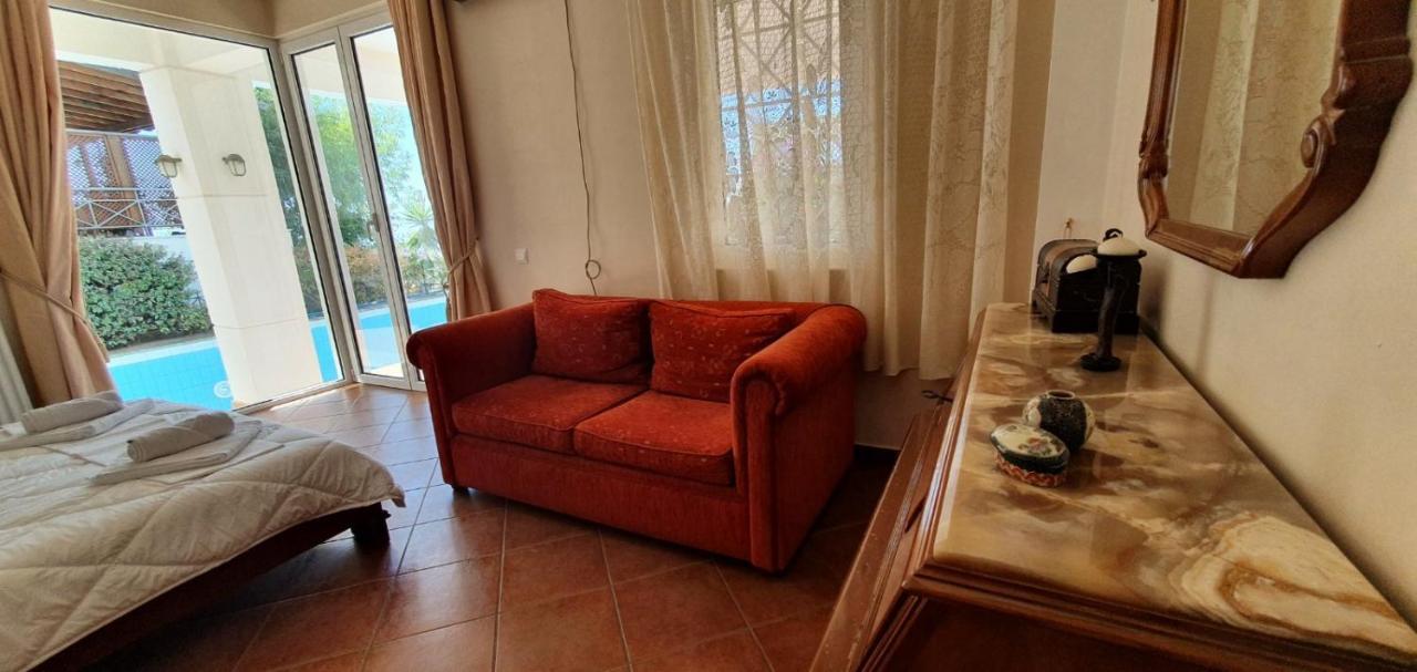 Athenian Luxury Villa In Glyfada Екстер'єр фото
