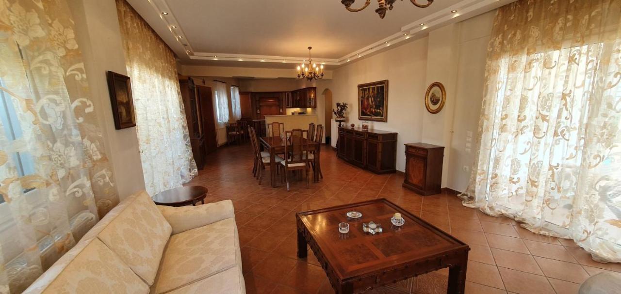 Athenian Luxury Villa In Glyfada Екстер'єр фото