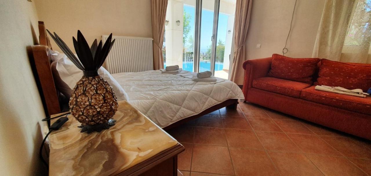 Athenian Luxury Villa In Glyfada Екстер'єр фото